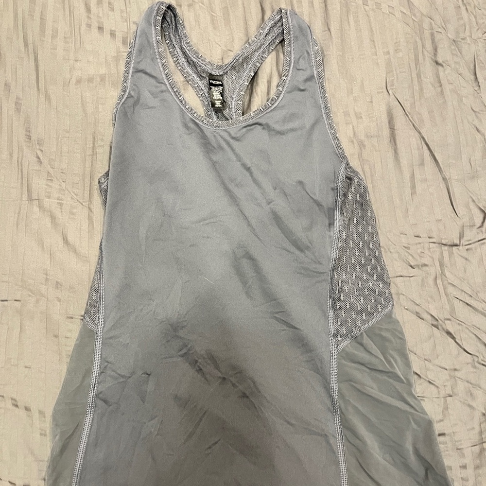 VS Workout Top